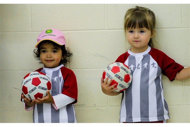 Futebol com inglês - Aula experimental aqui na Funcel! - Destaque -  Fundação CELEPAR